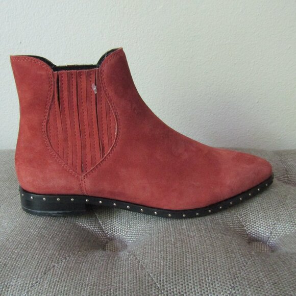 Rebecca Minkoff Madysin Studded Suede Ankle Boots 7M - Picture 6 of 8